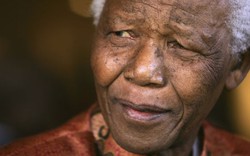 Nelson Mandela đang trong tình trạng “nguy kịch”