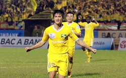 SLNA-Đồng Tâm.LA &#40;8-0&#41;: Công Vinh lập poker, Sông Lam &#34;tàn sát&#34; Gạch