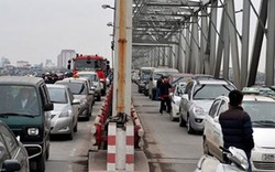 Hà Nội: Từ 7.4, cấm taxi qua cầu Chương Dương giờ cao điểm