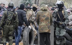 Nhân viên an ninh Ukraine bị bắn chết vì đấu súng?