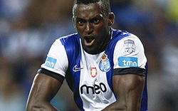 Roma có Jackson Martinez, Chelsea buồn lòng