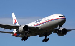 Các đội tìm kiếm nghi máy bay mất tích MH370 đã &#34;hạ cánh&#34; đâu đó