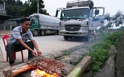 Né trạm cân Yên Bái, quốc lộ Hà Giang &#39;kẹt cứng&#39; 3 ngày qua