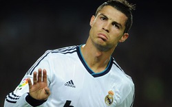 Real “thưởng nóng” cho Ronaldo?