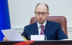 Quyền Thủ tướng Ukraine cam kết tăng quyền cho giới chức miền Đông  