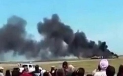 Máy bay phát nổ tại căn cứ không quân Mỹ