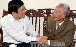 Chủ tịch nước thăm chiến sĩ Điện Biên