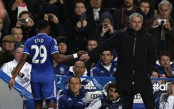 Eto’o gọi Mourinho là “kẻ ngốc”