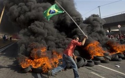Brazil: Đụng độ &#34;nảy lửa&#34; trong biểu tình phản đối World Cup
