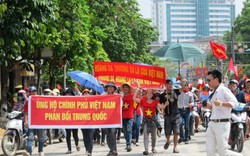 Chùm ảnh công nhân Thanh Hóa tuần hành phản đối Trung Quốc