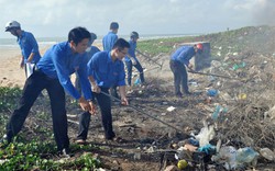 Bà Rịa - Vũng Tàu: Ra quân làm vệ sinh môi trường nông thôn