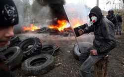 Đông Ukraine lại giao tranh ác liệt, 11 binh sĩ thiệt mạng