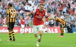 Bị &#34;tập kích&#34;, Arsenal đứng trước nguy cơ mất siêu tiền vệ