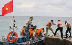 Lần đầu tiên Hải quân Việt Nam-Philippines giao lưu trên đảo Song Tử Tây