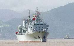 Trung Quốc đưa tàu tiếp tế quân sự lớn nhất tới Biển Đông