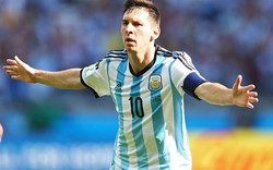 Messi tỏa sáng phút chót, Argentina đoạt vé vào vòng 1/8
