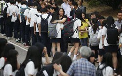 Các học sinh sống sót trong vụ chìm phà Sewol trở lại trường học