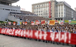 Chùm ảnh: Bình Nhưỡng rầm rộ kỷ niệm 64 năm chiến tranh Triều Tiên