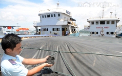 Lướt sóng cùng Hải quan Quảng Ninh kiểm tra 2 tàu &#34;khủng&#34; chở khoáng sản lậu