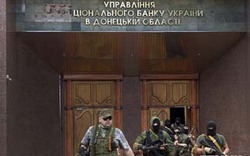 Quân ly khai tấn công căn cứ quân sự ở Ukraine, 4 người chết