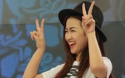 DJ Trang Moon thể hiện hit của Đông Nhi trên sóng truyền hình