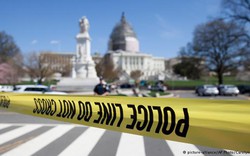 Nổ súng tự sát ngay gần trụ sở Quốc hội Mỹ