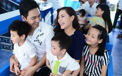 MC Phan Anh lần đầu khoe vợ và 3 con trước công chúng