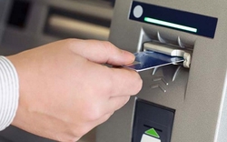 Nghỉ lễ 30-4 và 1-5: Lại “lo ngay ngáy” ATM hết tiền