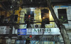 Cháy cửa hàng điện máy giữa Sài Gòn, bé 2 tuổi thiệt mạng