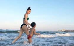 Hà Hồ mặc bikini vui đùa bên con trai