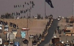 Video: Phiến quân IS ăn mừng “chiến thắng” Ramadi