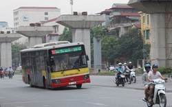 Truy tìm nguyên nhân &#34;xe buýt nghiêng&#34; trên đường phố Thủ đô