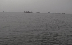 &#34;Dậy sóng&#34; buôn lậu hàng tạm nhập tái xuất trên biển Quảng Ninh