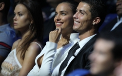 ĐIỂM TIN: Ronaldo sắp &#34;giáp mặt&#34; Irina Shayk, Van Persie nhận tối hậu thư
