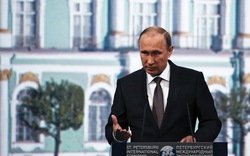 Tổng thống Putin cáo buộc phương Tây chèn ép Nga