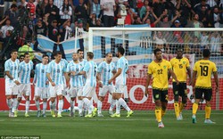 Copa America 2015: Messi tịt ngòi trong ngày cán mốc 100
