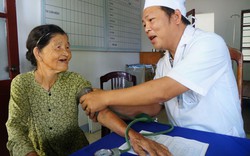 Phú Ninh &#40;Quảng Nam&#41;: Người dân tin tưởng y tế huyện, xã 