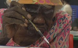 Úc: Bà cụ 105 tuổi vẽ tranh nổi tiếng thế giới