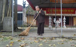 Cụ già 95 tuổi họ Phan gần 30 năm trông coi đền thờ họ Ma