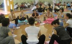 Xác lập kỉ lục thế giới Bài tập Yoga có thời gian dài nhất