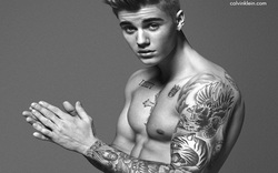 Hành trình 5 năm tạo cơ bắp 6 múi của Justin Bieber