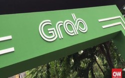 uberMOTO vừa ra đời, GrabBike ngay lập tức giảm giá "sốc"