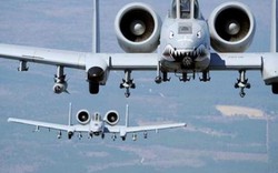 Trung Quốc đe dọa máy bay Mỹ ở Scarborough