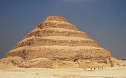 Sự thật ít biết về kim tự tháp đầu tiên của người Ai Cập