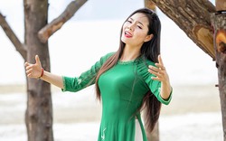 Lương Nguyệt Anh trở lại sau scandal "lái xe không tay"