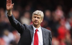 HLV Wenger bất ngờ trì hoãn gia hạn, tình bài “chuồn” khỏi Arsenal?