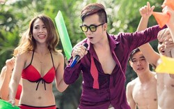 "Mặc bikini hát Bolero ở bể bơi vì Sài Gòn quá nóng"