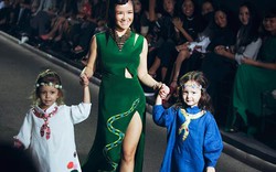 Diva Hồng Nhung lần đầu cùng 2 con gái diễn thời trang
