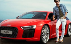 Công Vinh lịch lãm bên siêu xe Audi R8 V10 Plus