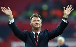 HLV Van Gaal nói gì sau khi M.U san bằng kỷ lục của Arsenal